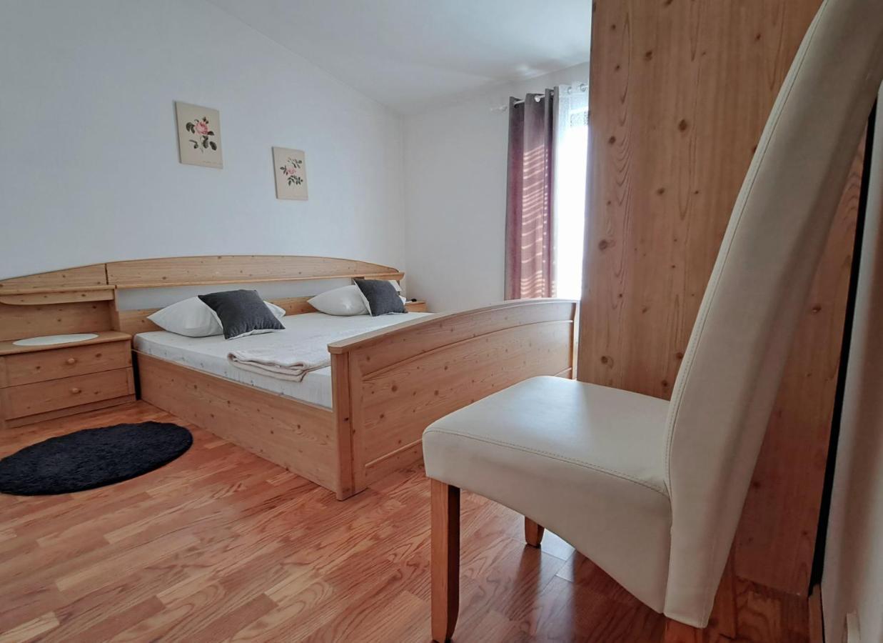 Maria Apartments Kaštela Esterno foto